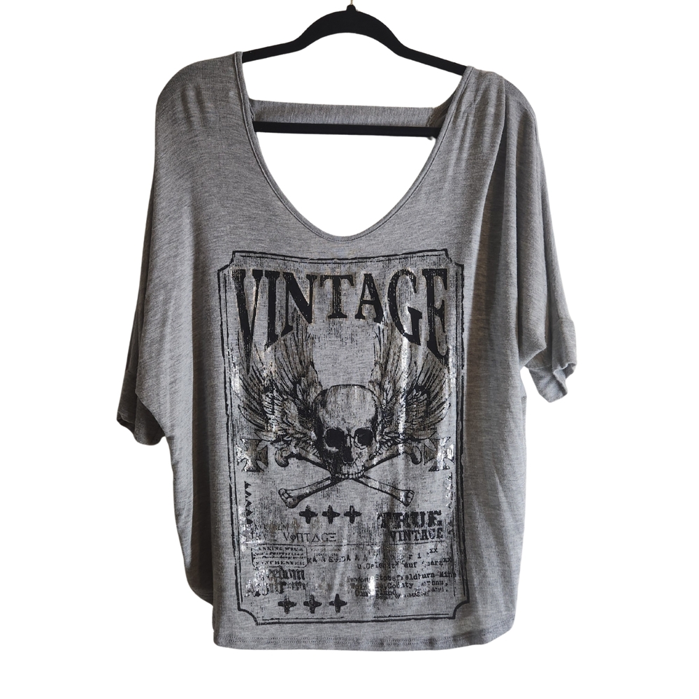 Rue21 Gray Vintage Graphic Long Sleeve Top